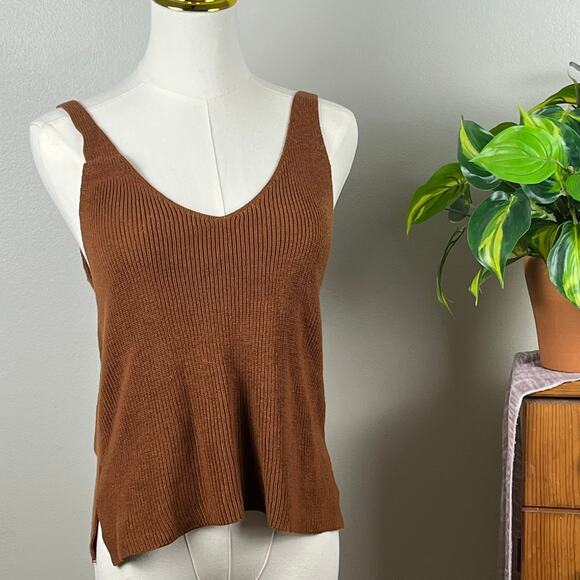 Forever 21 Brown Ribbed Knit V Neck Front & Back Tank Size Small - Picture 1 of 8